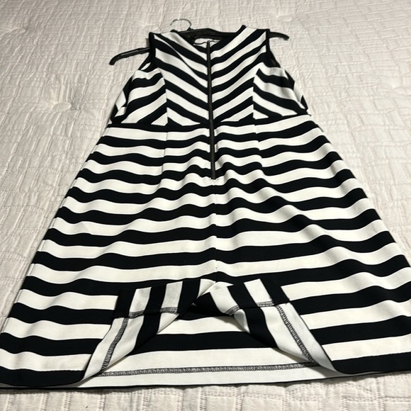 Ann Taylor Loft Ponte Dress 👗 - Picture 3 of 5